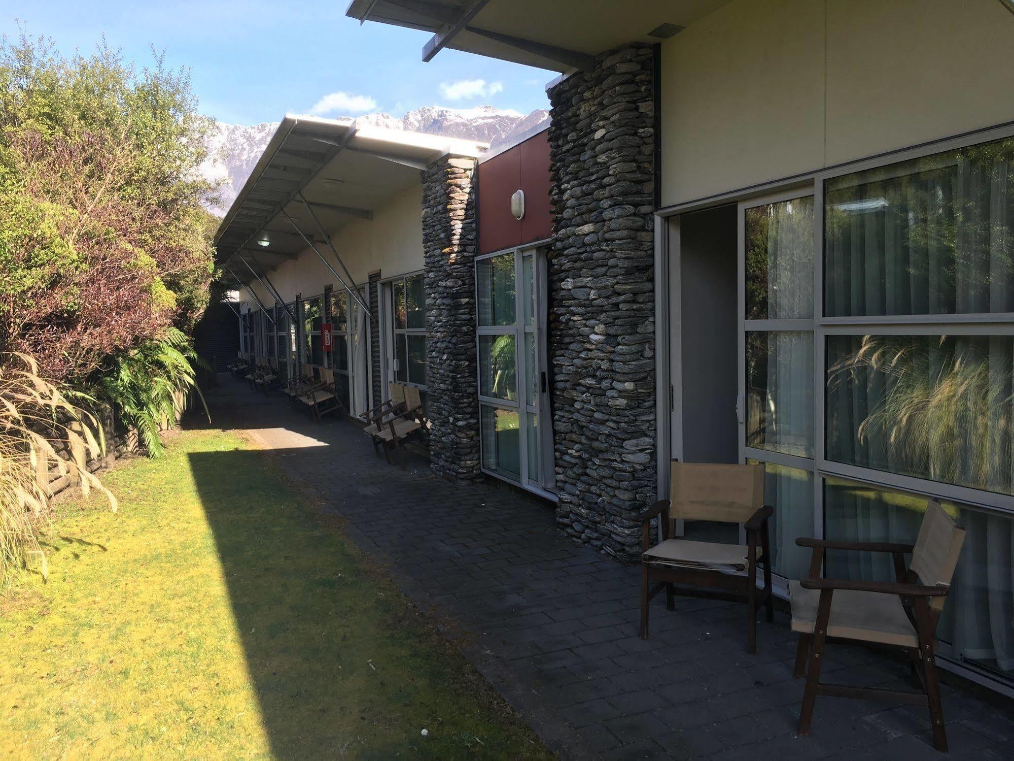 The Westhaven Motel Fox Glacier Exterior photo