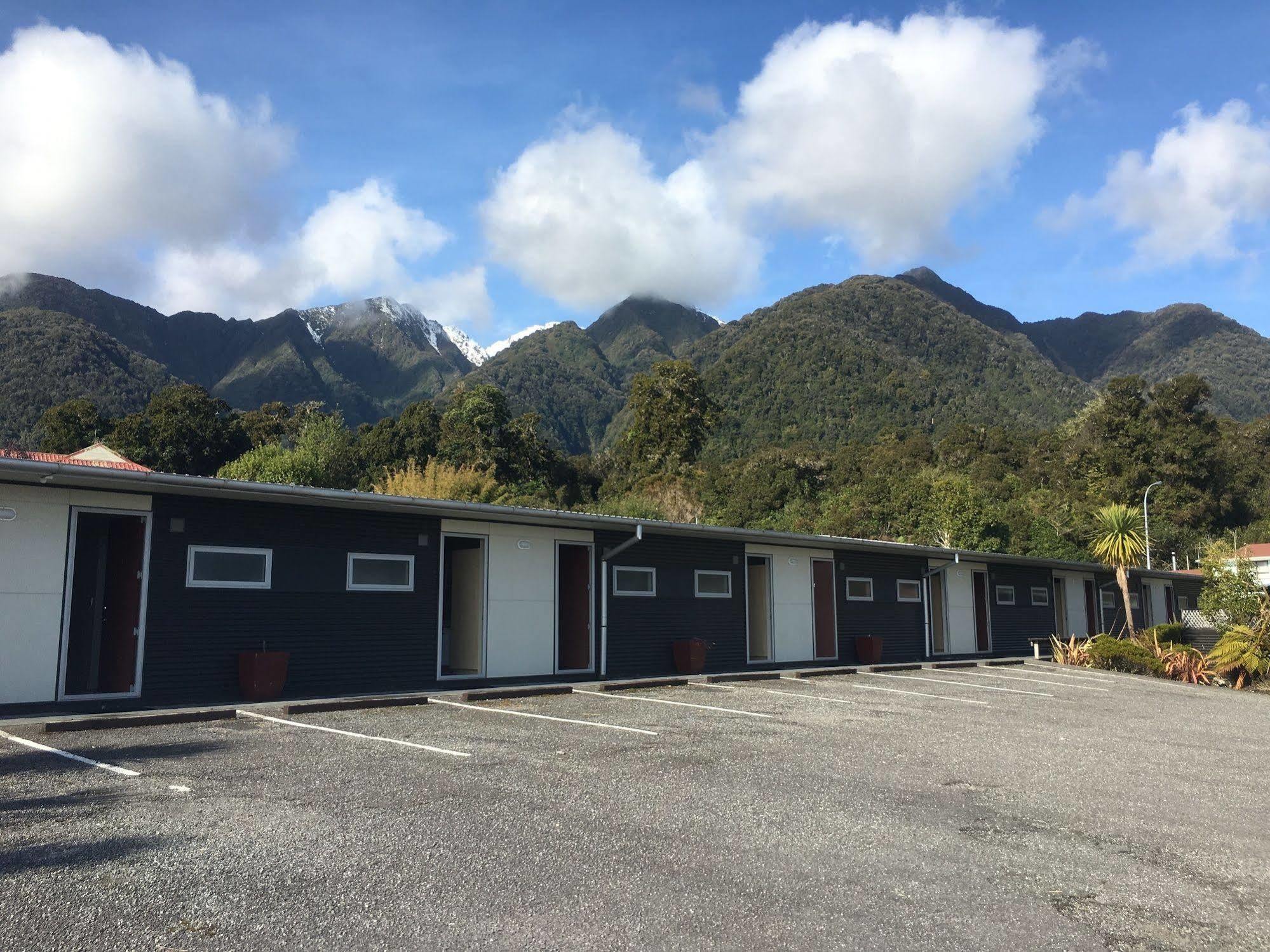 The Westhaven Motel Fox Glacier Exterior photo